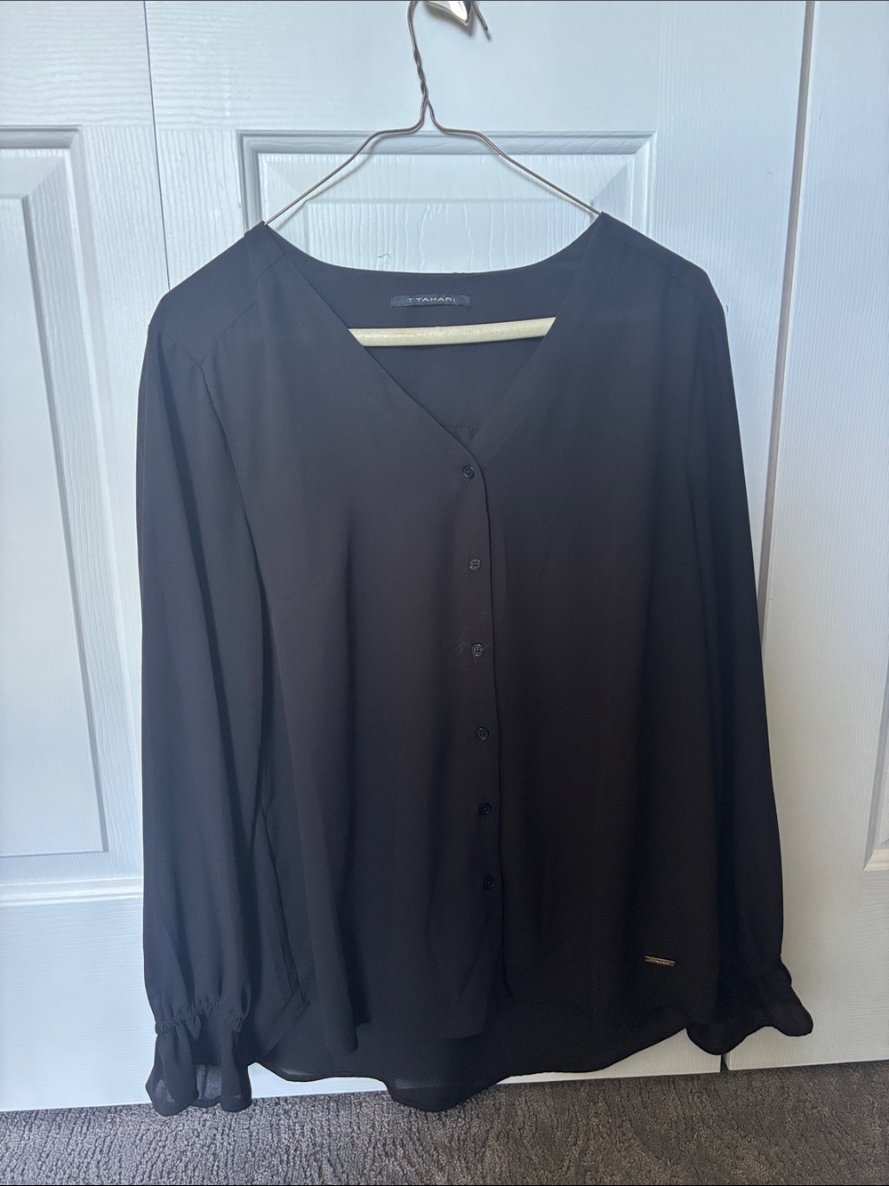 T Tahari Black V-Neck Button-Front Blouse